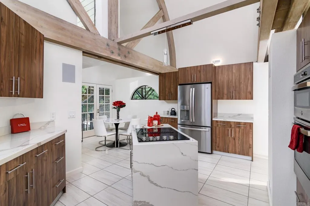 Additional image 69 of 6105 Avenida Chamnez, La Jolla, CA 92037