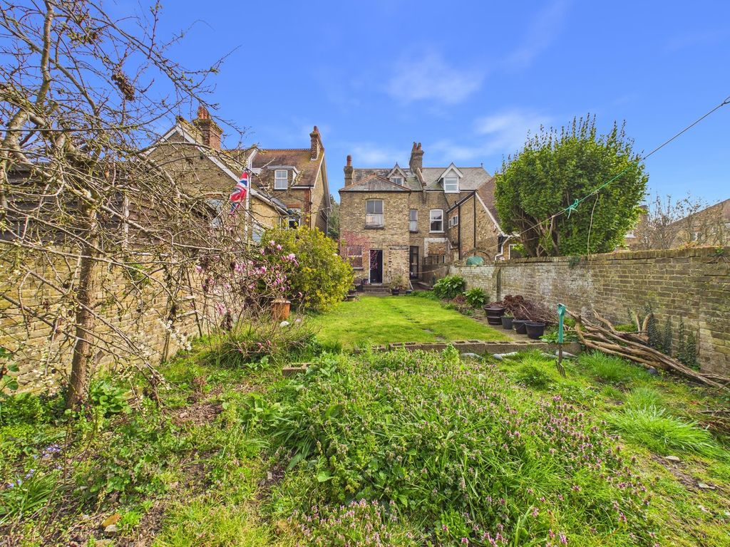 Additional image 8 of 5 bed semi-detached house for saleGladstone Road, Broadstairs CT10