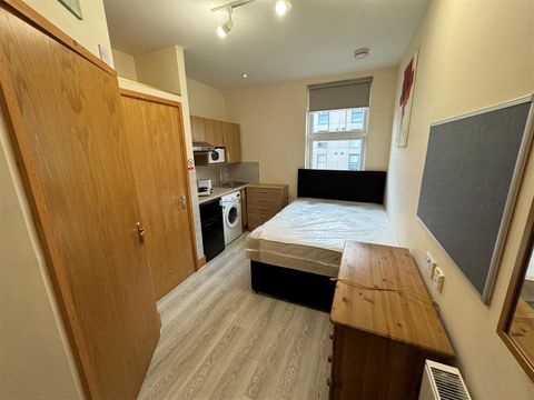 Queens Road, Coventry CV1, Studio to rent