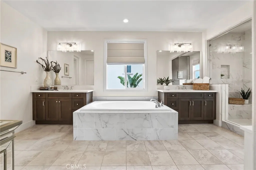 Additional image 29 of 30 Cooper, Lake Forest, CA 92630