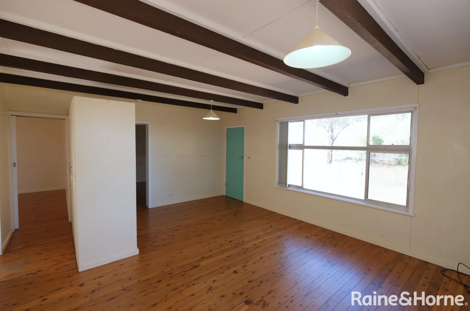 Additional image 2 of 86 Toms Drive, Inverell NSW 2360