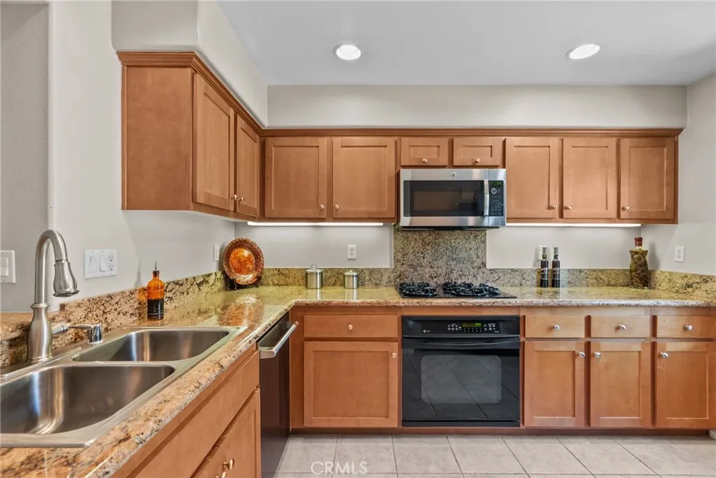 Additional image 49 of 24012 Brideport Lane Unit 12, Valencia, CA 91355