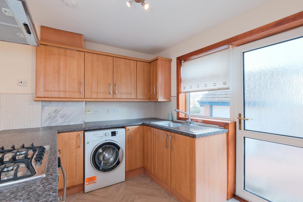 Additional image 10 of 2 bed end terrace house to rent5 Mayfield Place, Carluke ML8