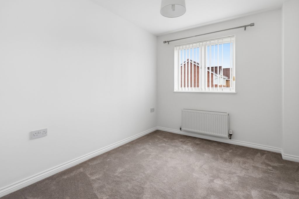 Additional image 12 of 4 bed detached house to rentRose Street, Tullibody FK10