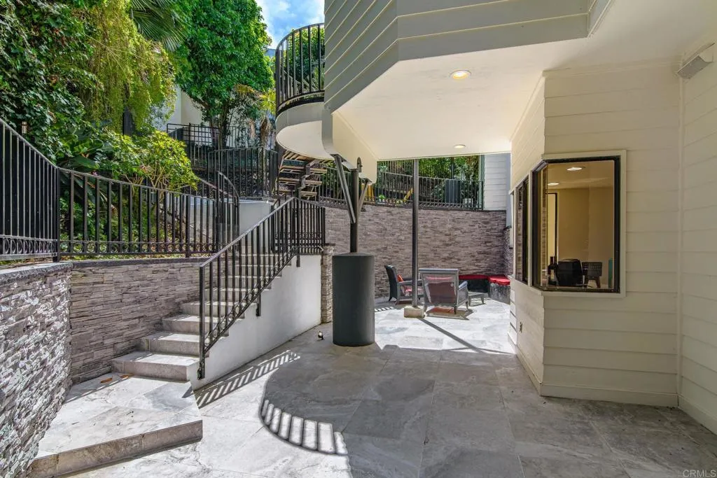 Additional image 96 of 6105 Avenida Chamnez, La Jolla, CA 92037