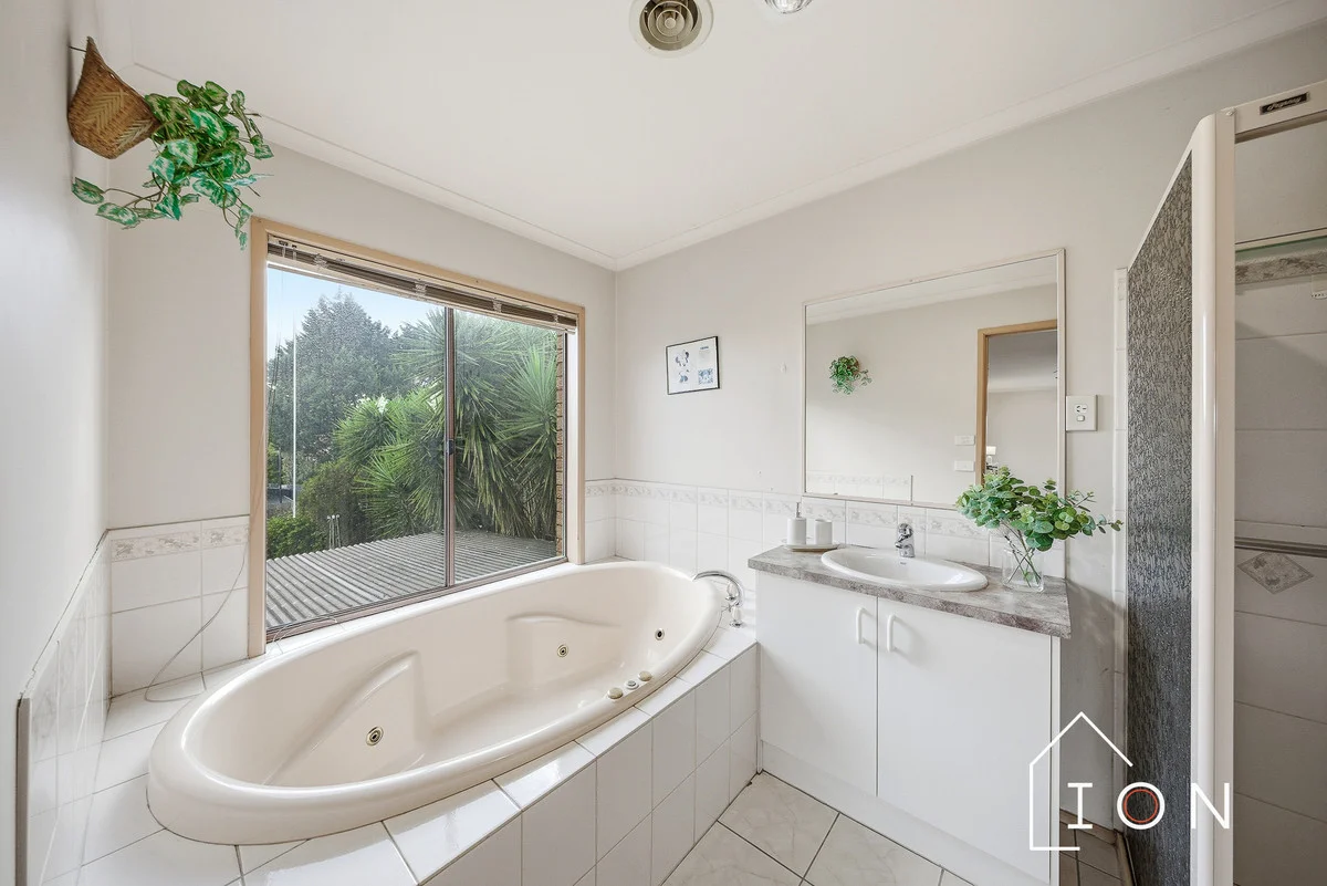 Additional image 20 of 41 Buckingham Drive, Rowville VIC 3178