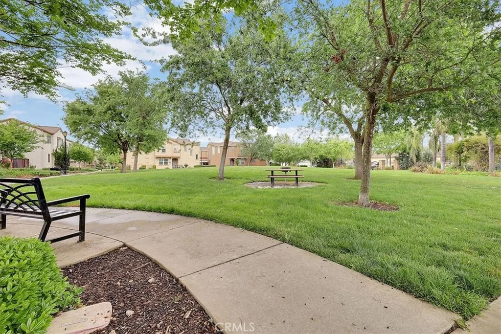 Additional image 30 of 9925 Del Surf Ln, Elk Grove, CA 95757