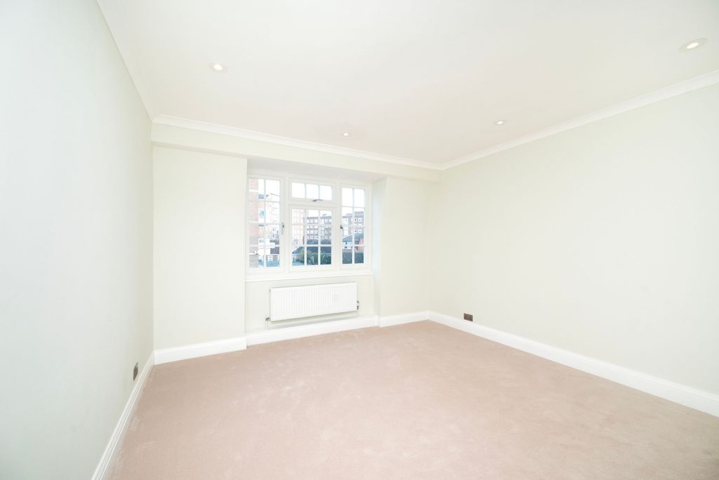 Additional image 12 of 5 bed detached house to rentThe Marlowes, St Johns Wood, London NW8