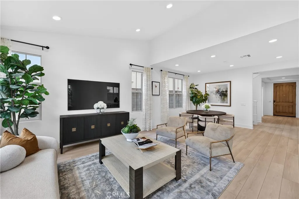 Additional image 52 of 155 Somera, Irvine, CA 92602