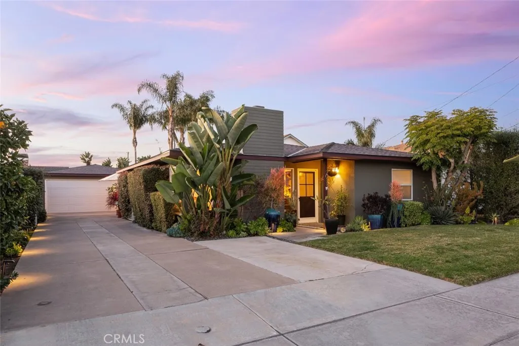 Additional image 20 of 2011 Tustin Avenue, Costa Mesa, CA 92627
