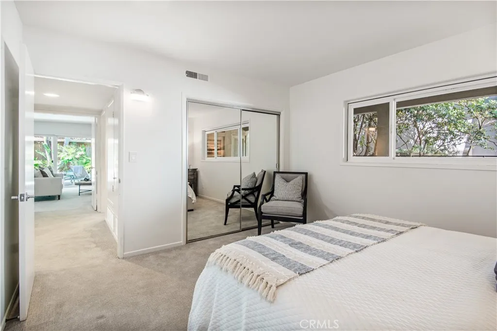 Additional image 30 of 905 N Hillside, Long Beach, CA 90815