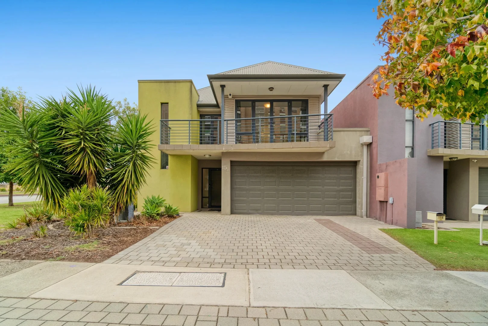 15B Leeder Street, Glendalough WA 6016