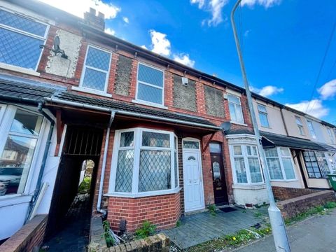 Leslie Road, Wolverhampton, West Midlands WV10