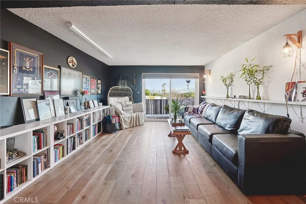 Additional image 3 of 5460 White Oak Ave Unit C315, Encino, CA 91316