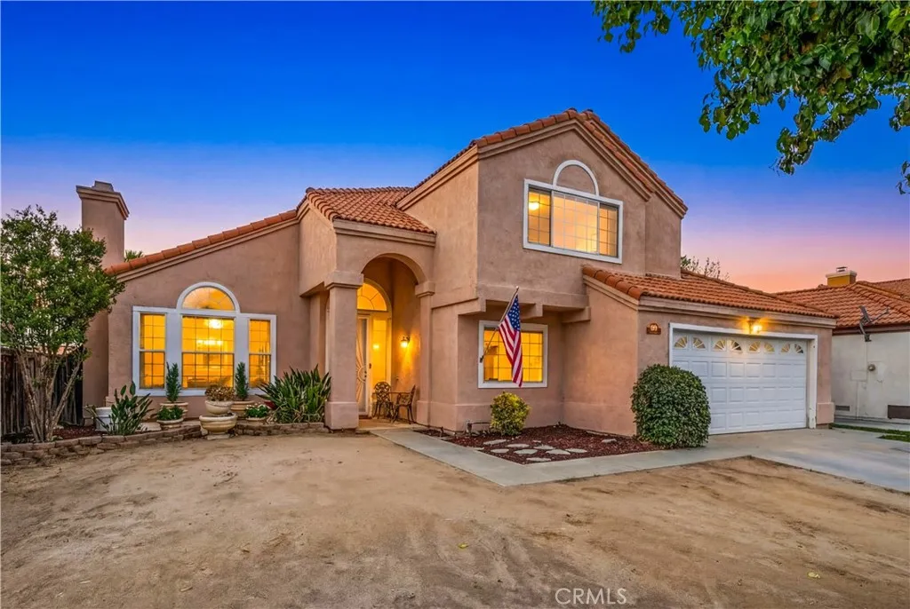 Additional image 2 of 676 Fuchsia Lane, Perris, CA 92571