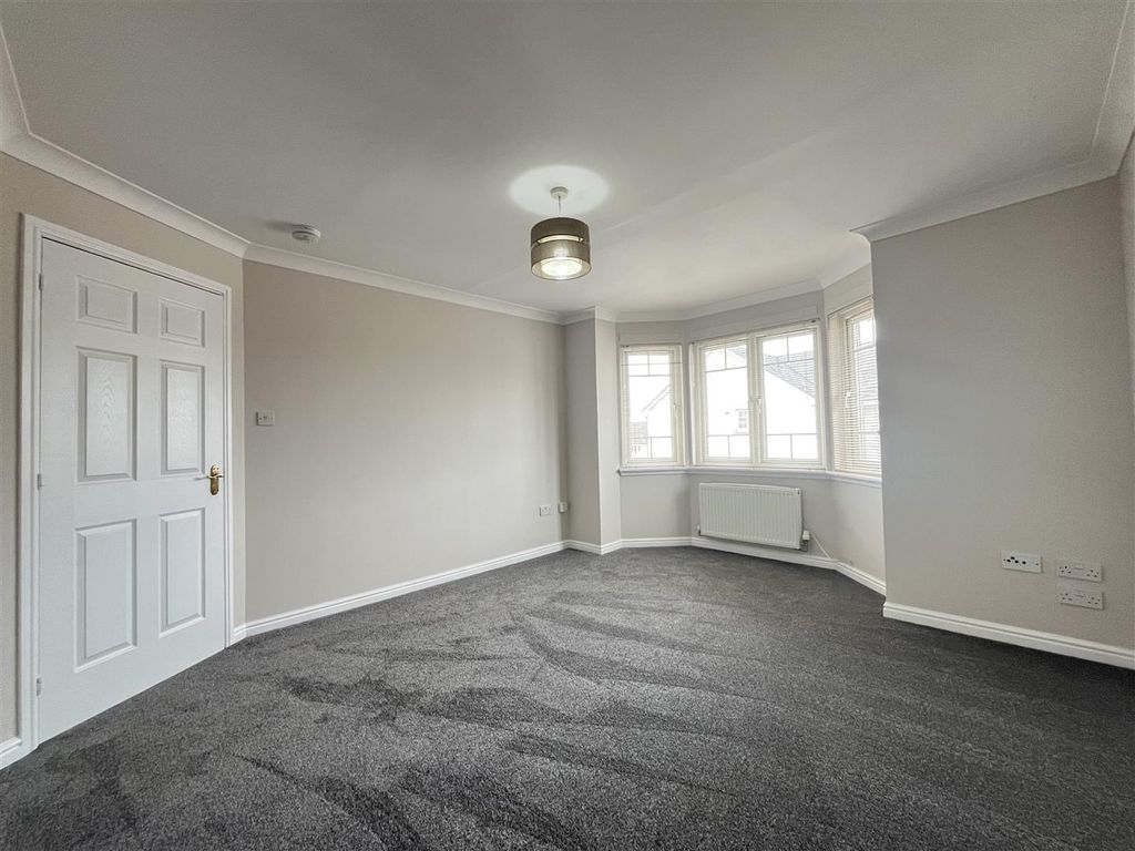 Additional image 2 of 2 bed flat to rentCollinson View, Perth PH1
