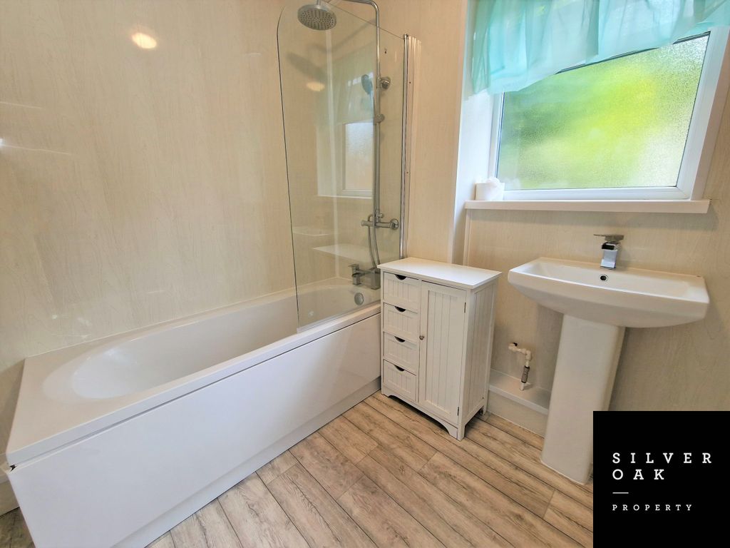 Additional image 5 of 3 bed terraced house to rentRhandir Terrace, Llangennech, Llanelli, Carmarthenshire SA14