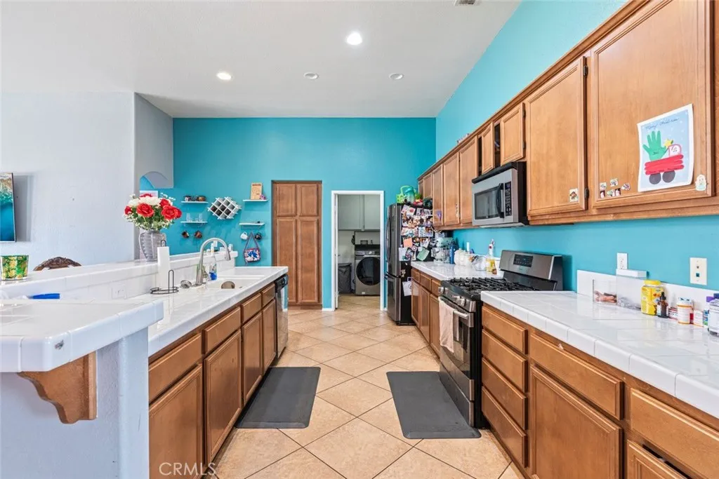 Additional image 12 of 14193 Fresian Ave, Apple Valley, CA 92307