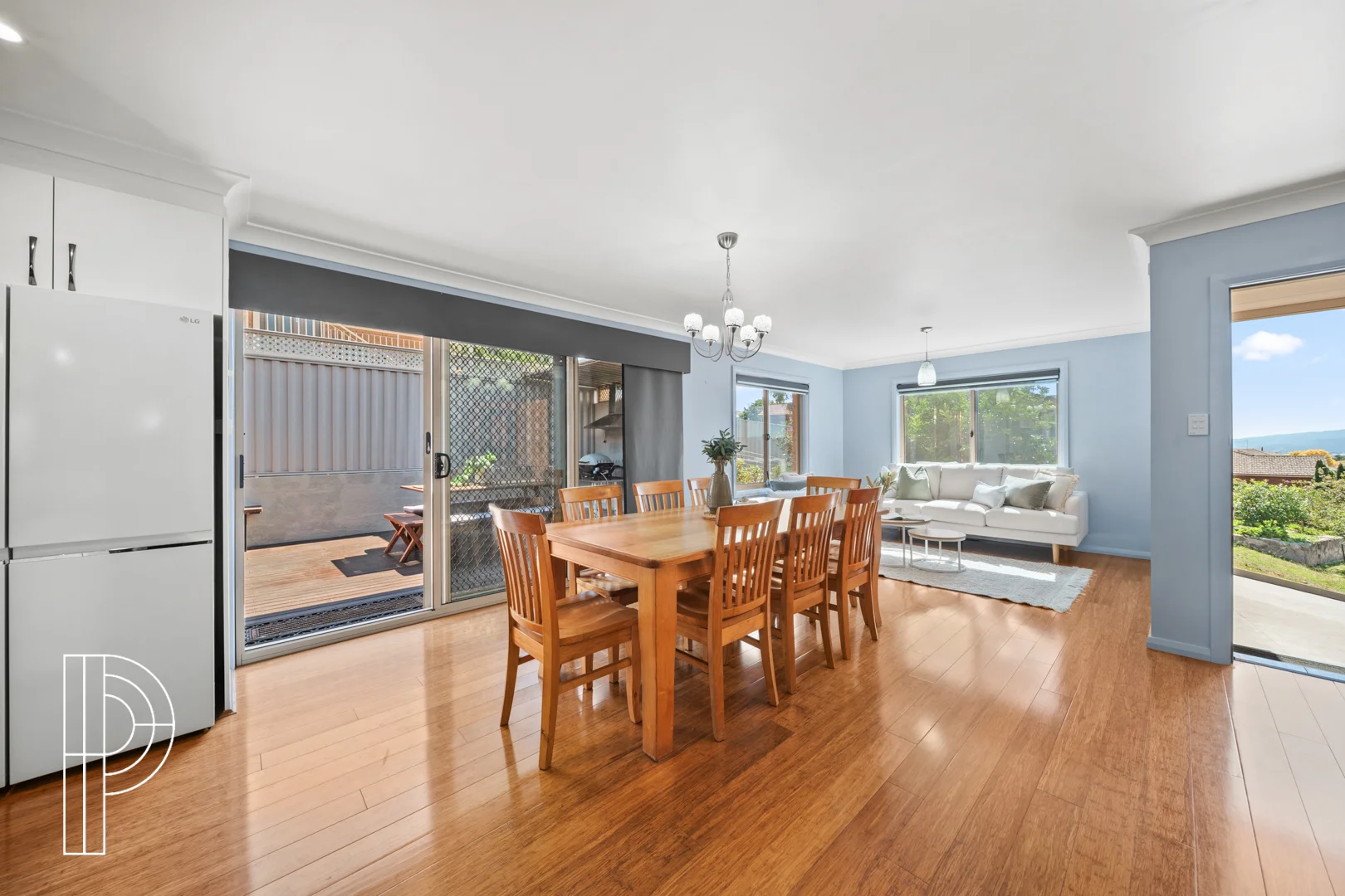 9 Beard Close, Karabar NSW 2620 photo 5