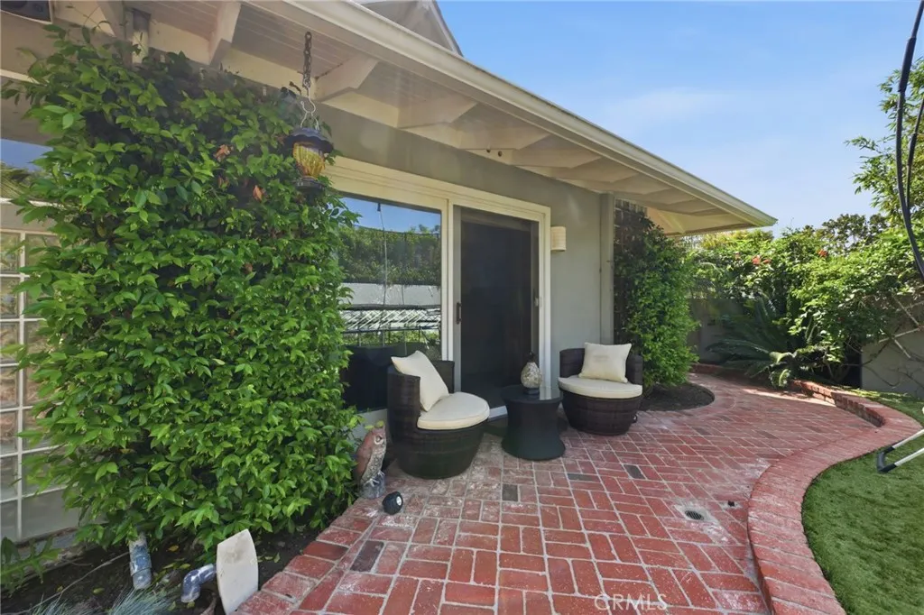 Additional image 16 of 1633 Santiago Dr, Newport Beach, CA 92660