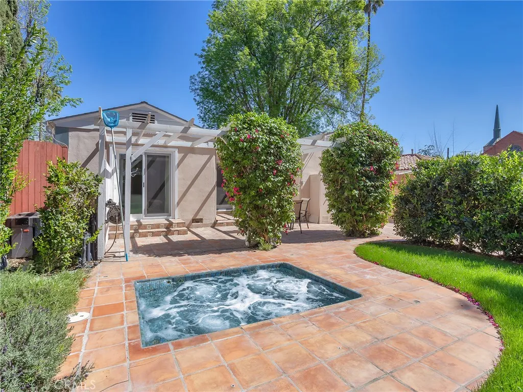 Additional image 36 of 5233 Lemp Avenue, Valley Village, CA 91601