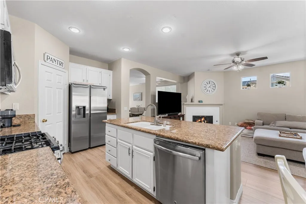 Additional image 69 of 44340 46th St W, Lancaster, CA 93536