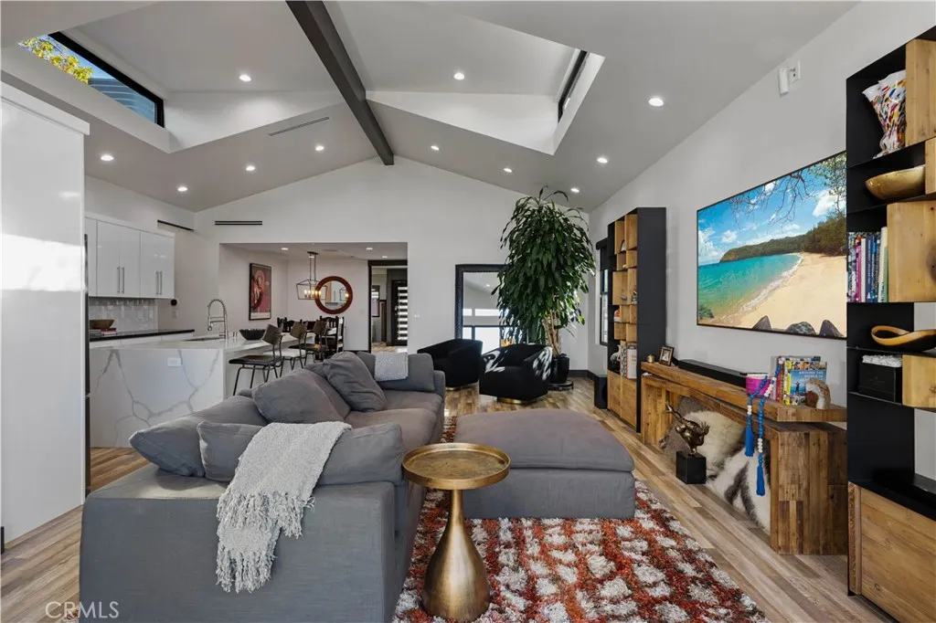 Additional image 36 of 17929 Martha Street, Encino, CA 91316