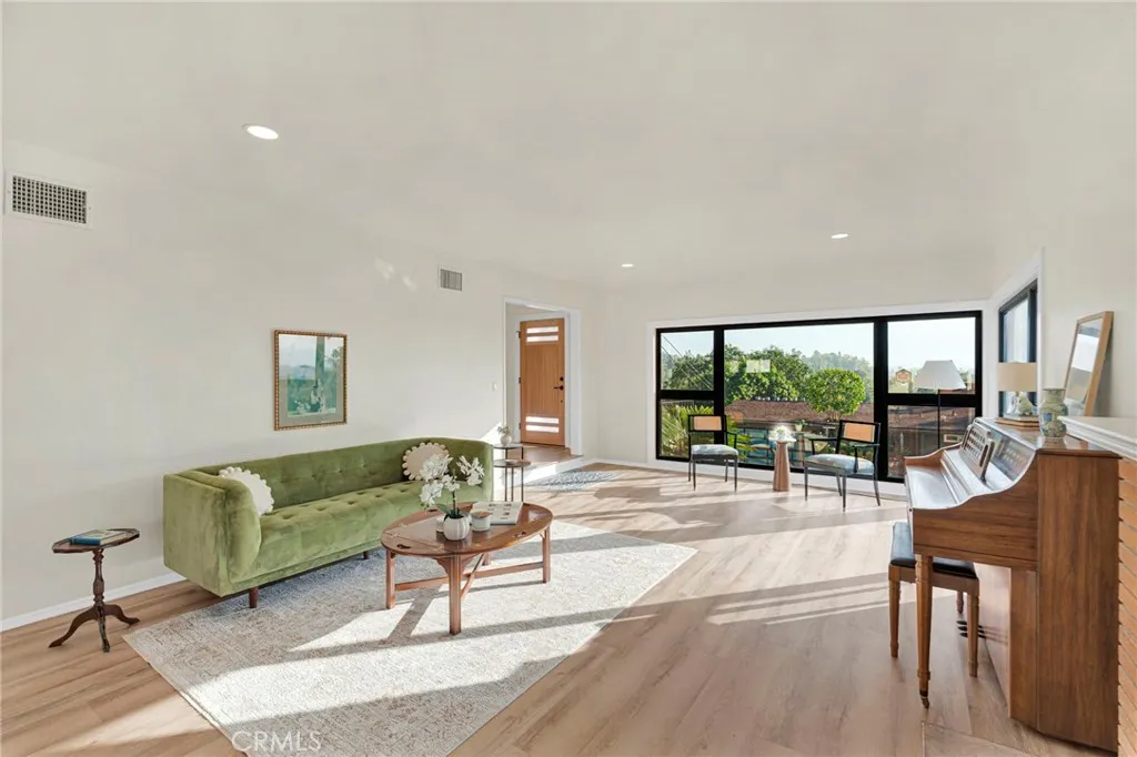 Additional image 65 of 195 Anita Drive, Pasadena, CA 91105