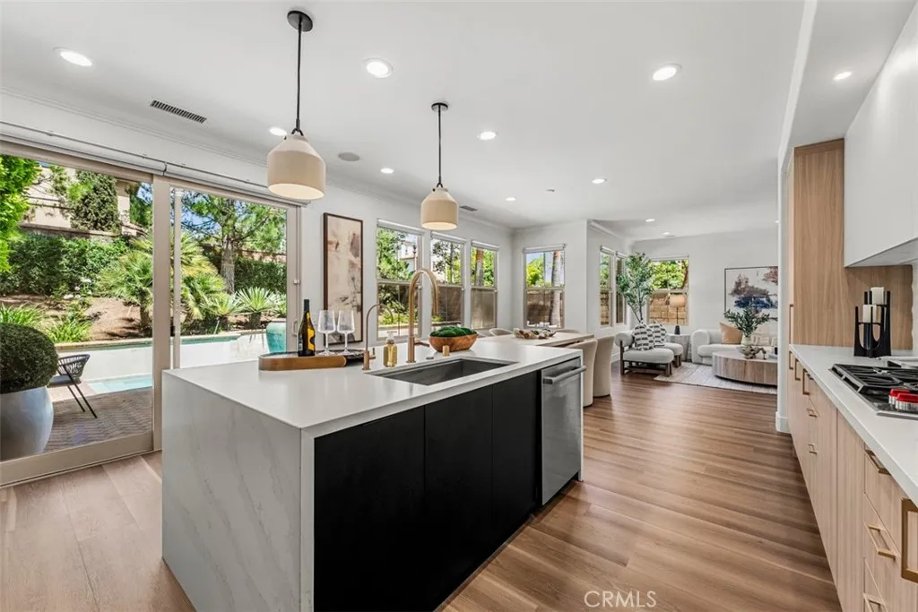Additional image 19 of 65 Ranchland, Irvine, CA 92618