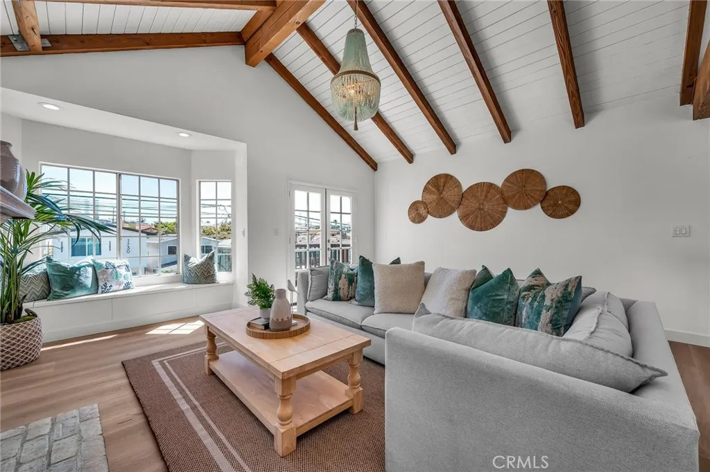 Additional image 10 of 1731 Spreckels Lane, Redondo Beach, CA 90278
