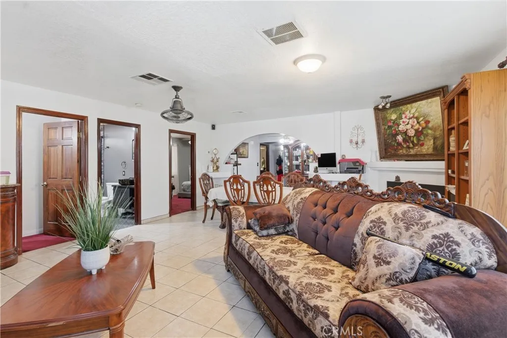 Additional image 27 of 381 B St, Arvin, CA 93203