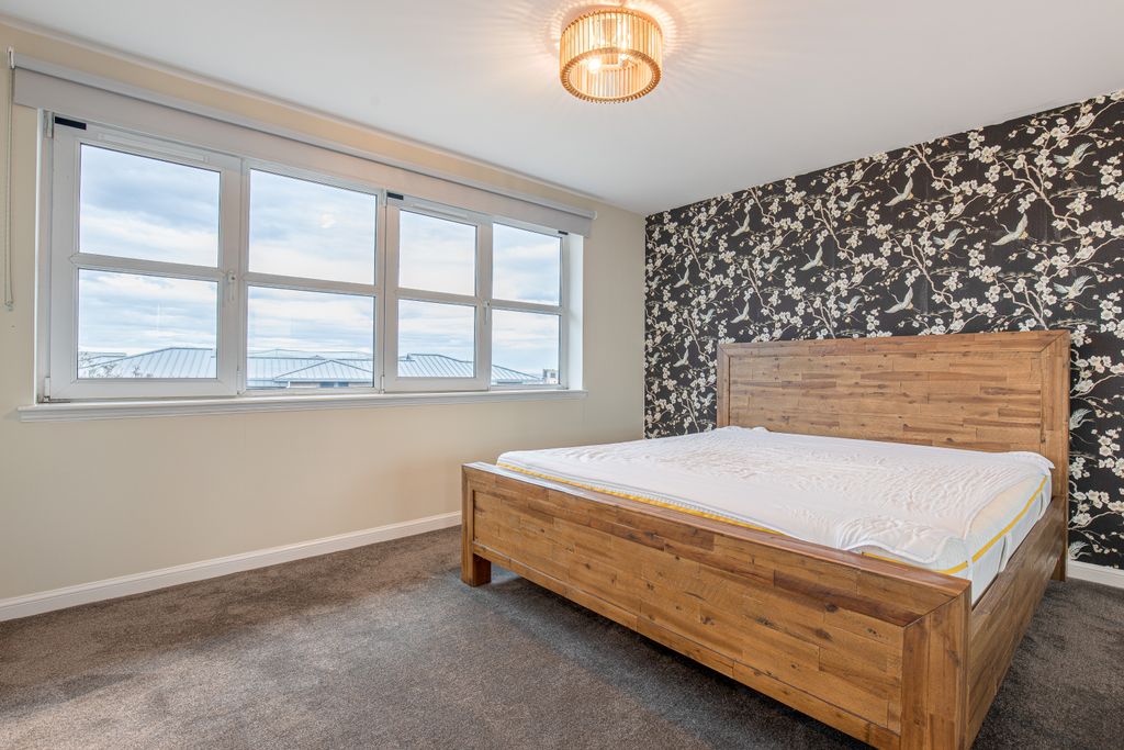 Additional image 3 of 3 bed flat to rentLinks Road, Aberdeen AB24