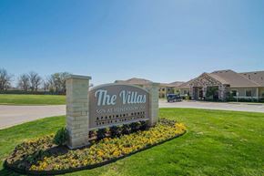 303 N. Hyde Park, Cleburne, TX, 76033 photo 5