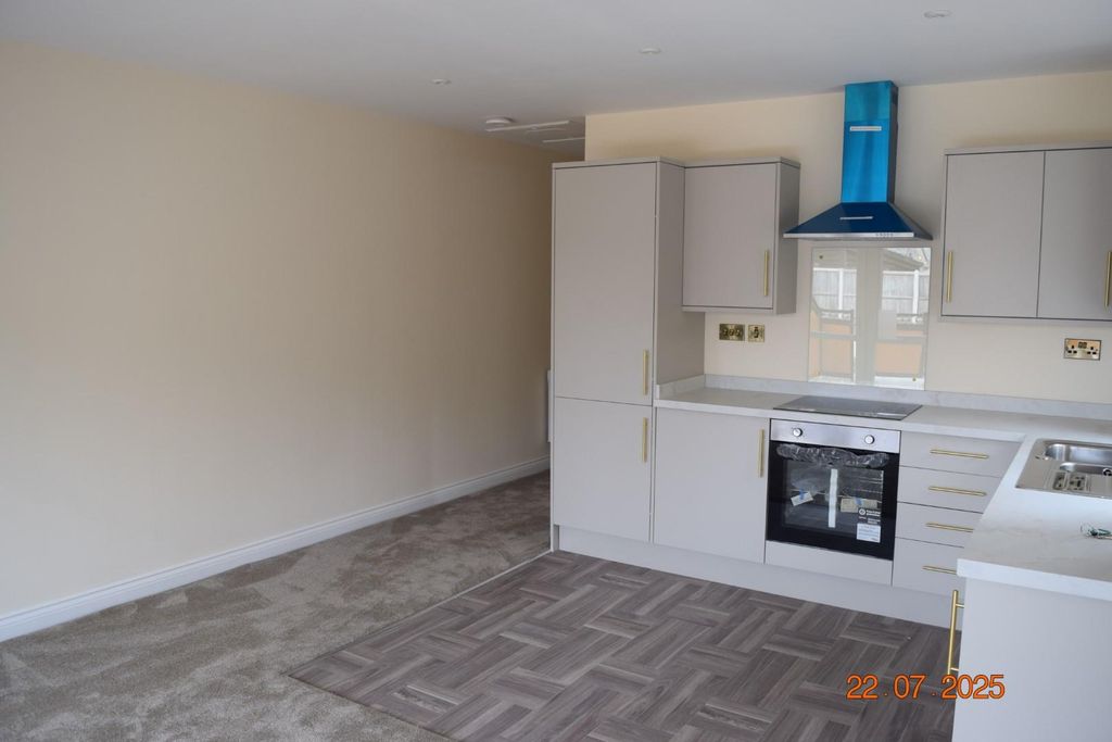 Additional image 7 of 2 bed flat to rentEdithmead, Highbridge TA9