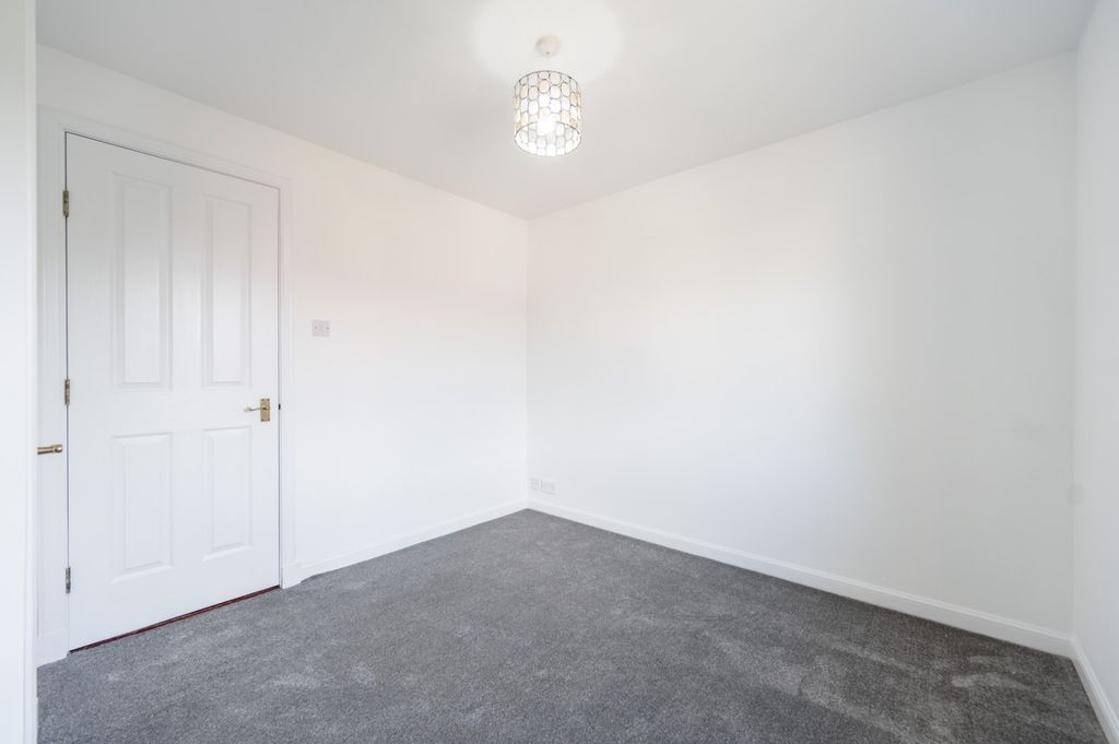 Additional image 7 of 2 bed terraced house to rentMeadow Rise, Newton Mearns, Glasgow G77