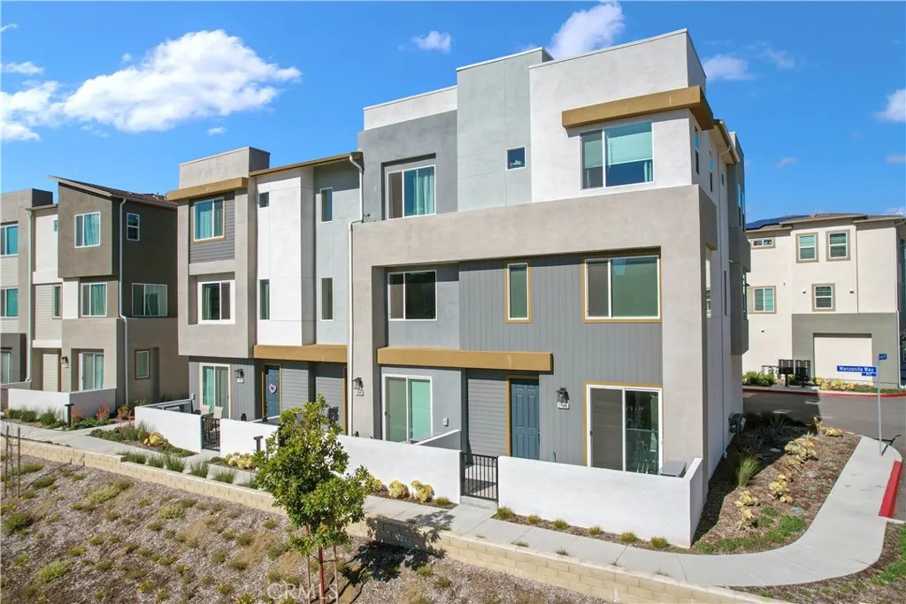 Additional image 67 of 27582 Manzanita Way, Valencia, CA 91381