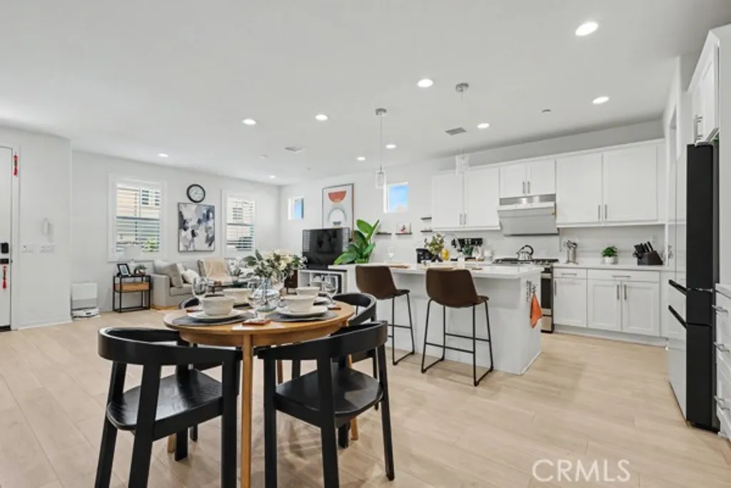 Additional image 7 of 6914 Stonecrop Ln, Fontana, CA 92336