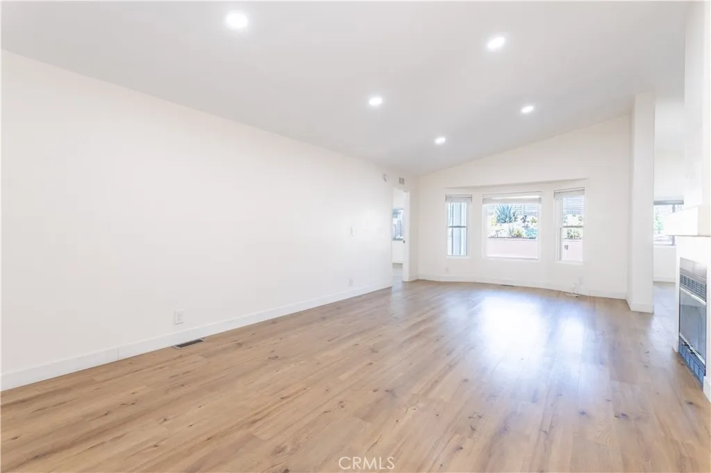 Additional image 49 of 20049 Canyon View Dr, Canyon Country, CA 91351