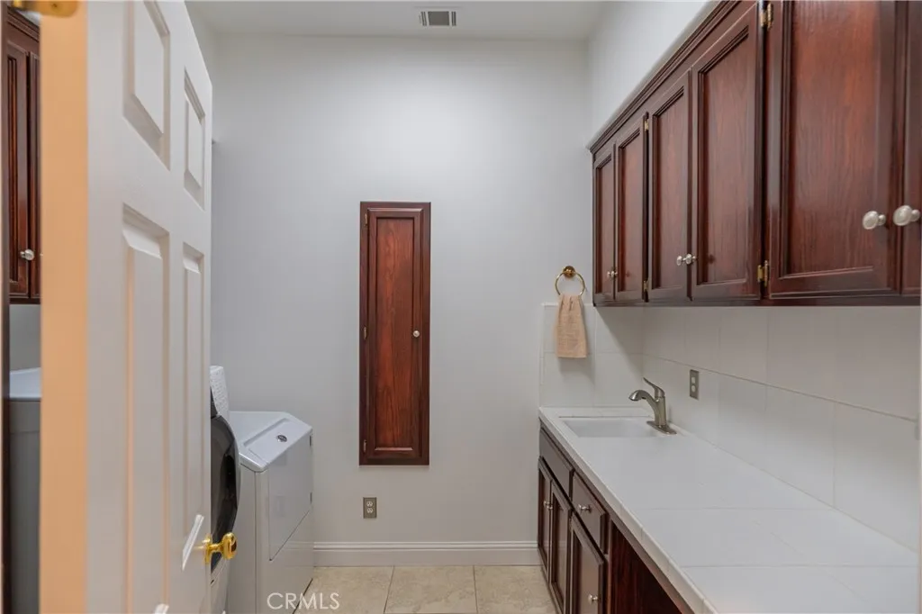 Additional image 36 of 575 Woodlands Dr, Madera, CA 93637