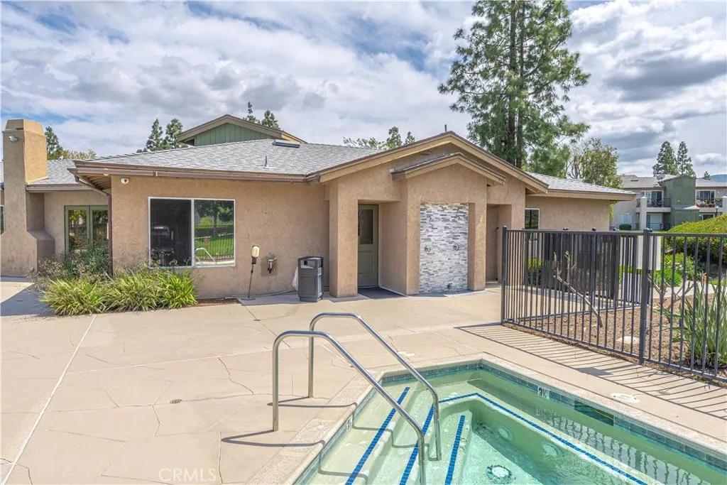 Additional image 78 of 2552 Avenida Del Vista Unit 204, Corona, CA 92882