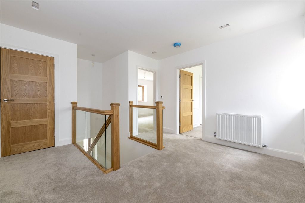 Additional image 8 of 4 bed detached house to rentRolling Fields View, Heathfield, East Sussex TN21