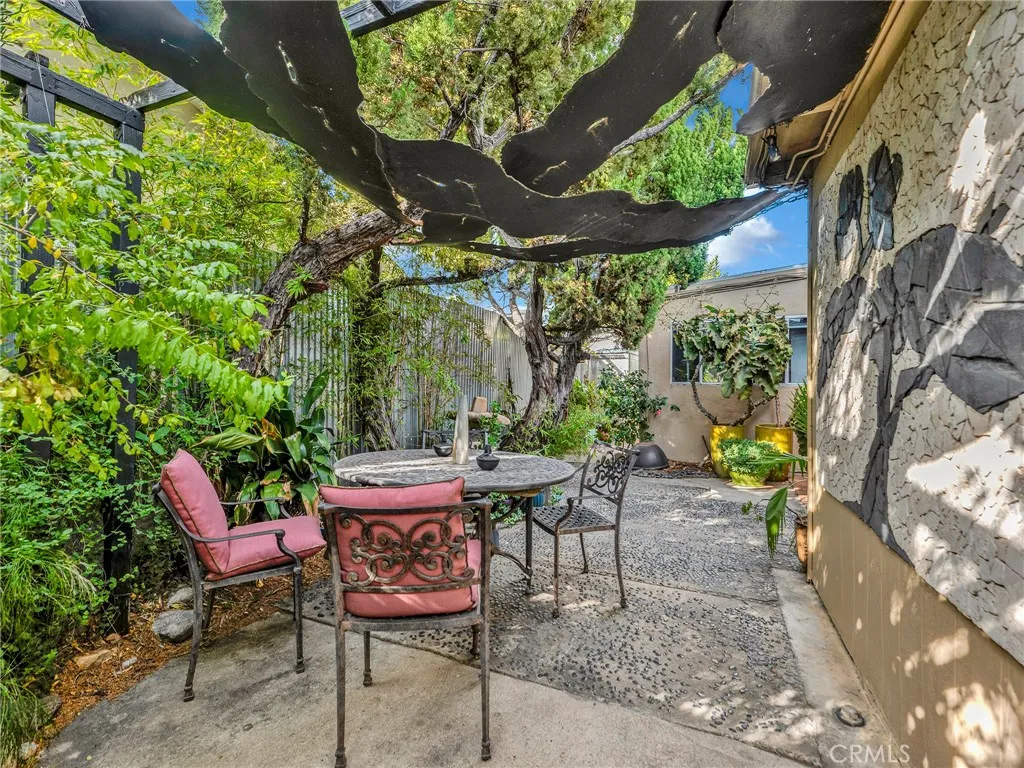 Additional image 74 of 6033 Fulcher Ave, North Hollywood, CA 91606