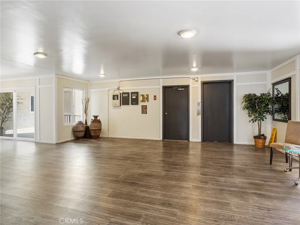 Additional image 7 of 5412 Lindley Avenue Unit 108, Encino, CA 91316