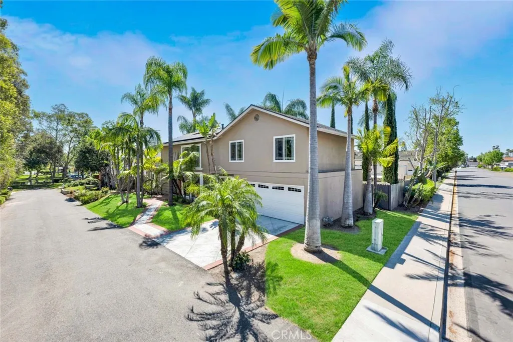 Additional image 46 of 22702 Islamare Ln, Lake Forest, CA 92630