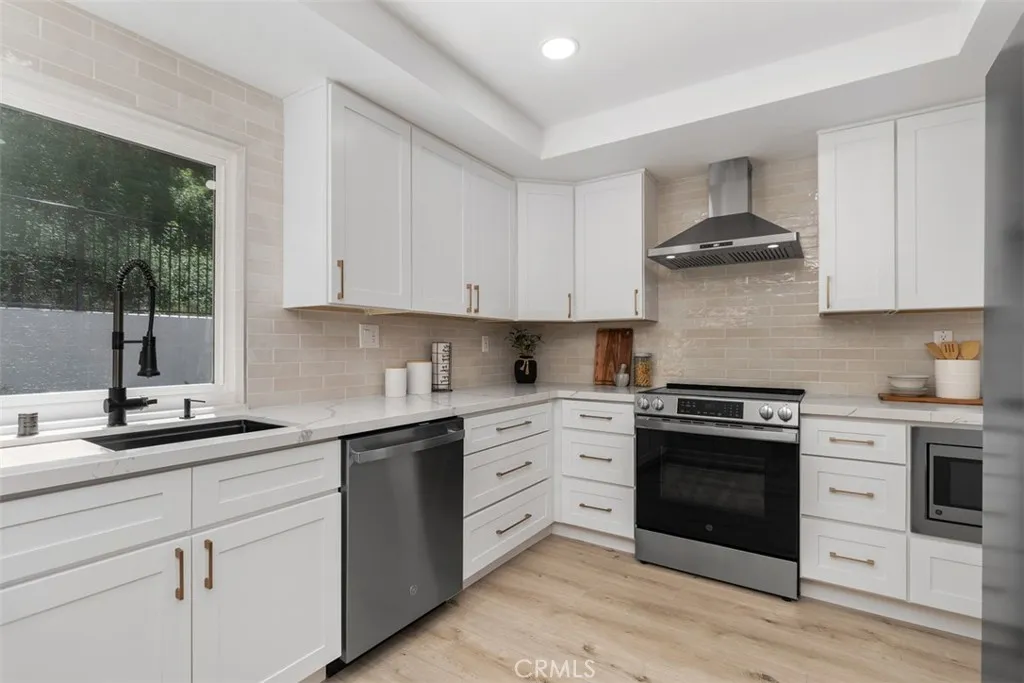 Additional image 42 of 22322 Silent Brook, Lake Forest, CA 92630