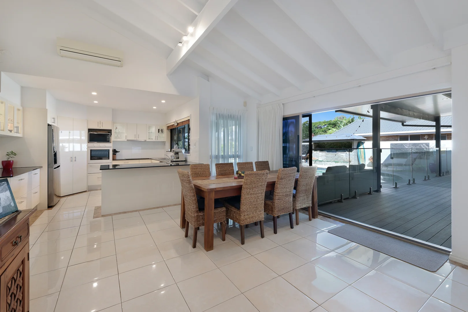 Additional image 5 of 734 Nerang Broadbeach Road, Carrara QLD 4211