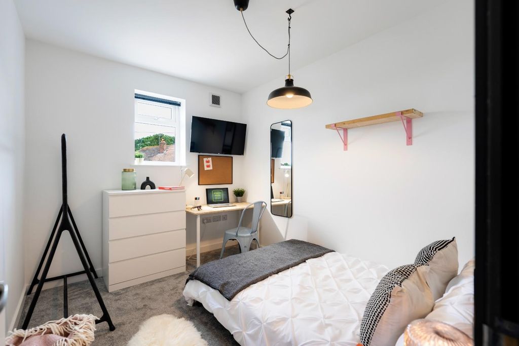 Additional image 14 of 9 bed property to rentConygre Grove, Filton BS34