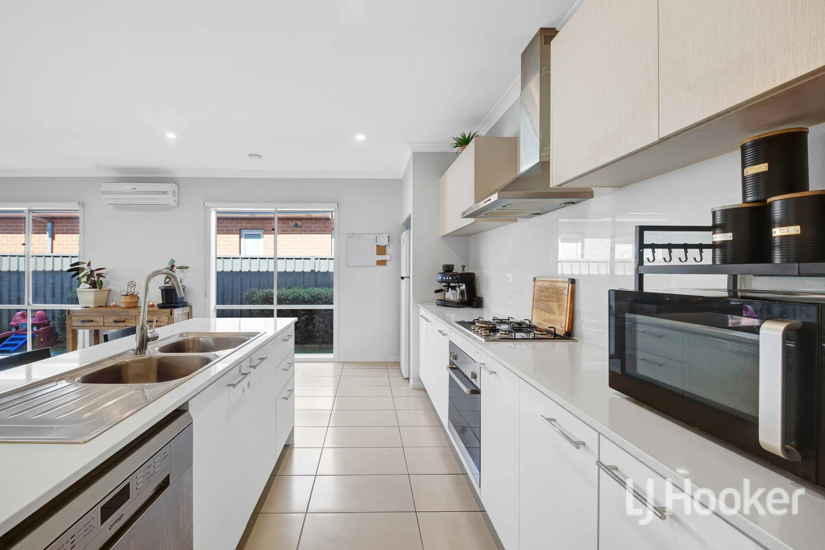 Additional image 3 of 11 Becontree Crescent, Strathtulloh VIC 3338