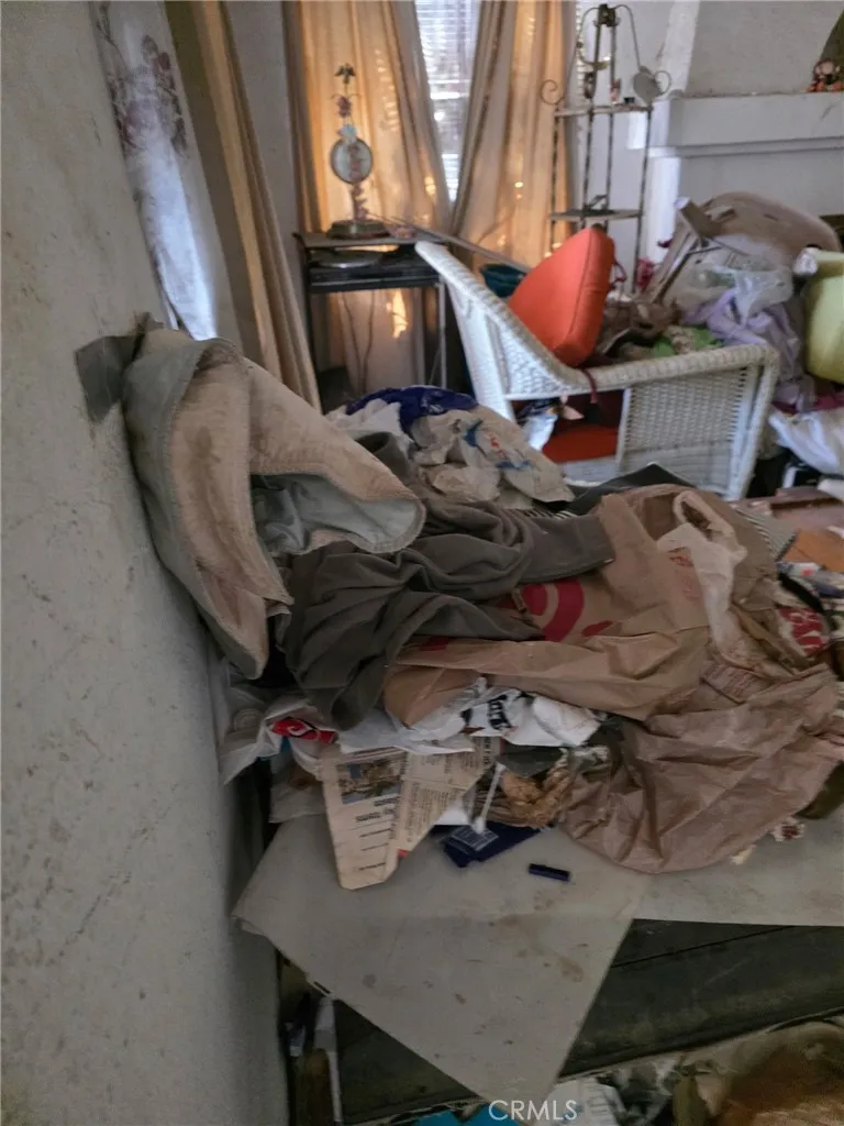 Additional image 13 of 671 S Hillview Ave, Los Angeles, CA 90022