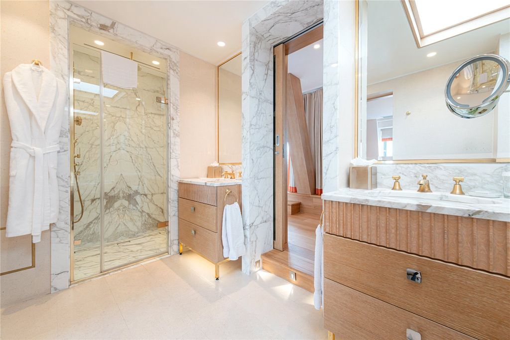 Additional image 8 of 1 bed flat to rentWelbeck Street, Marylebone, London W1G